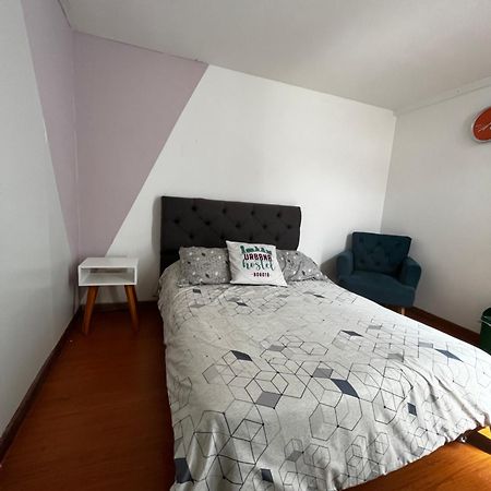 Urbana Hostel Bogotá Exteriör bild