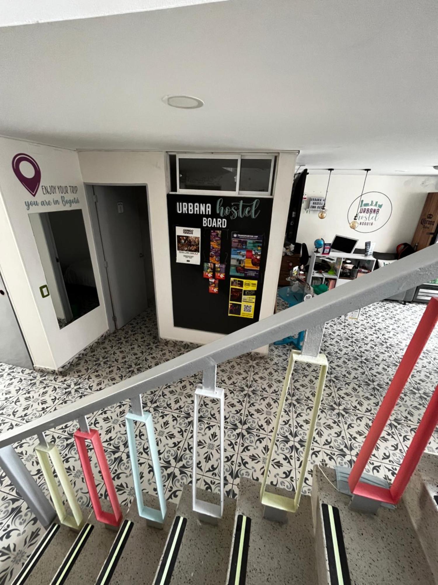 Urbana Hostel Bogotá Exteriör bild