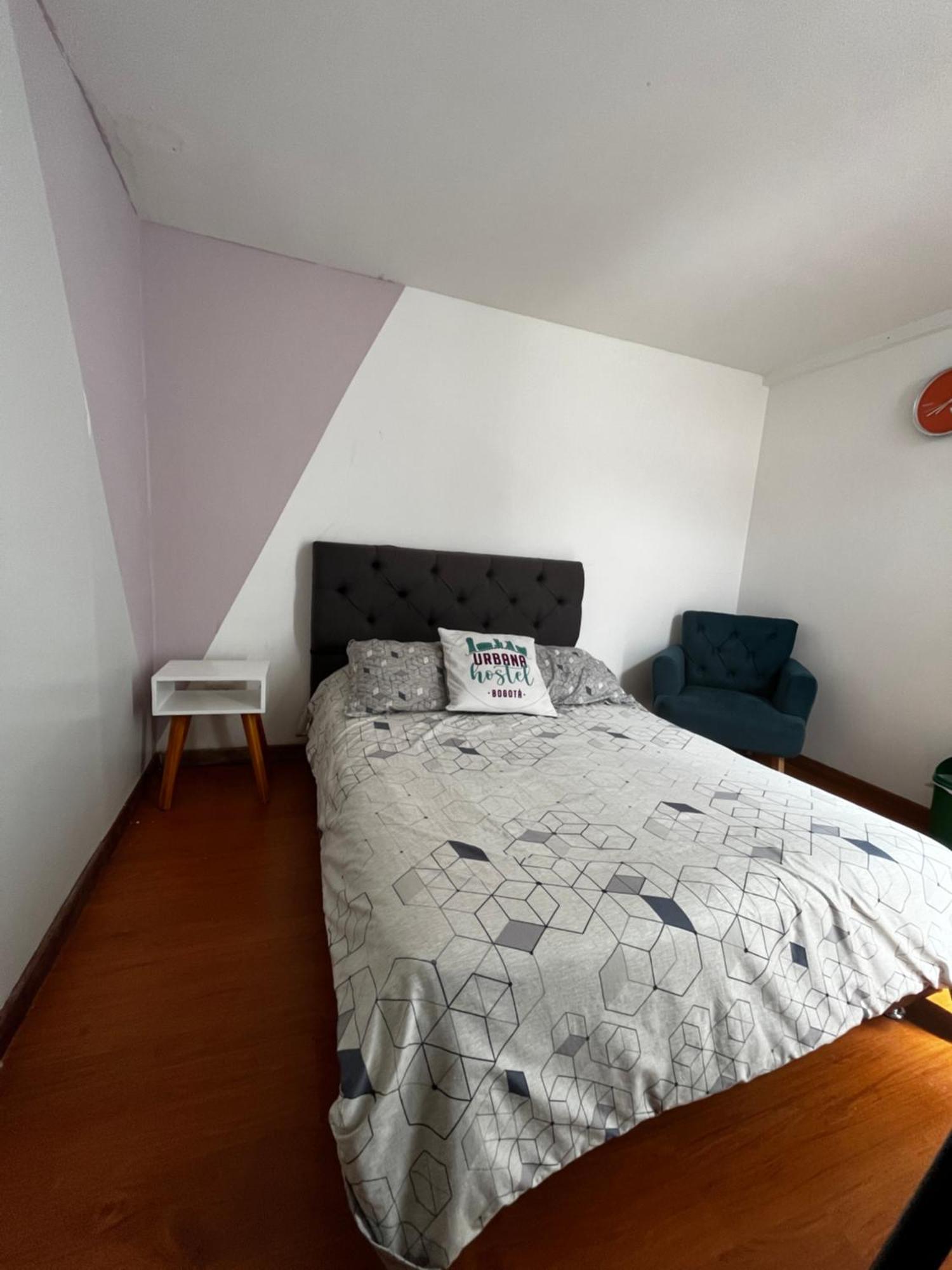 Urbana Hostel Bogotá Exteriör bild