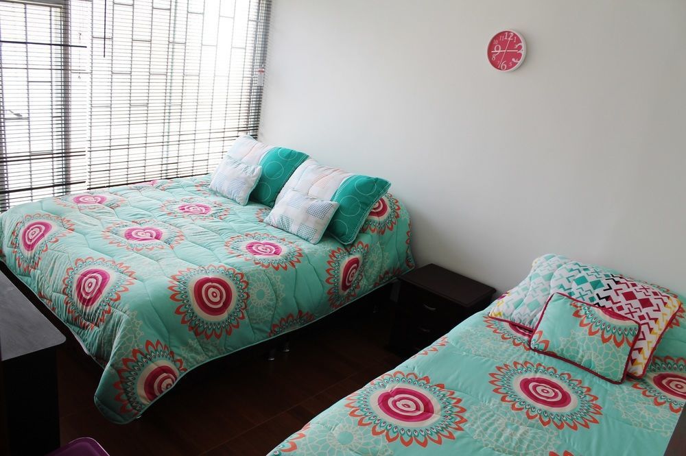 Urbana Hostel Bogotá Exteriör bild