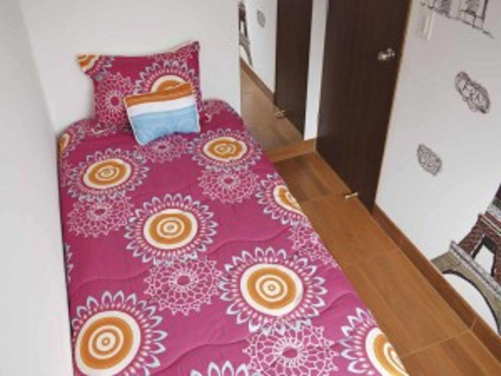 Urbana Hostel Bogotá Exteriör bild
