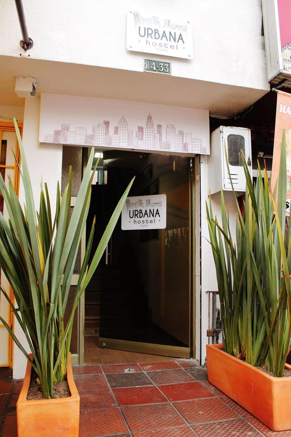 Urbana Hostel Bogotá Exteriör bild